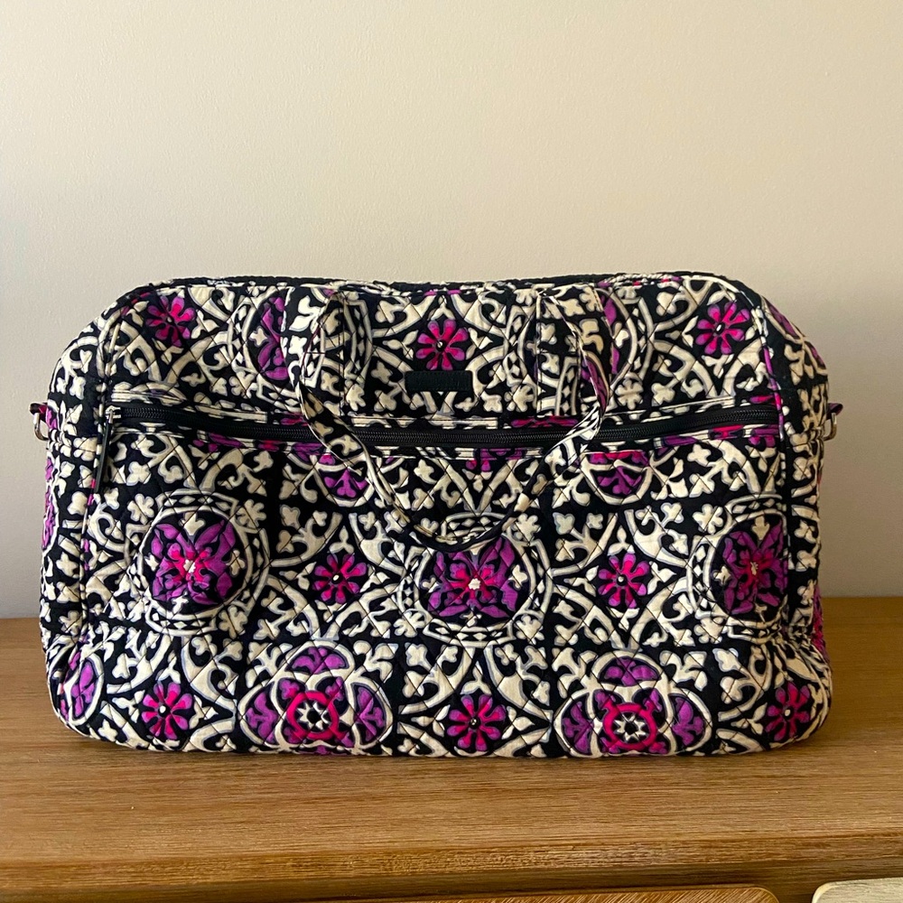 NWOT Vera Bradley Weekender w/ Makeup Bag & Pencil Case